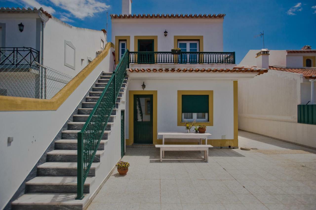 Retromovement House Hotel Vila Nova de Milfontes Exterior foto